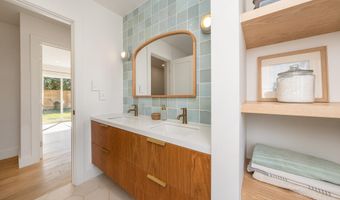2040 Kanakanui Rd, Kihei, HI 96753