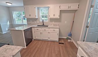 426 Greenwich Dr, Aiken, SC 29803