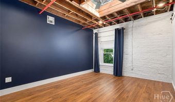 585 White Cir 402, Athens, GA 30605