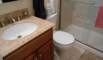 5100 10TH St N, Arlington, VA 22205