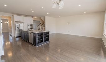 22595 WINDSOR LOCKS Sq, Ashburn, VA 20148