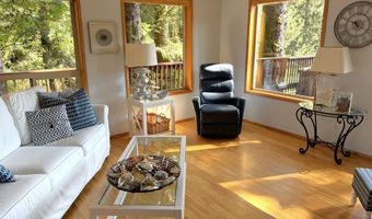 19921 WHALESHEAD Rd EL1, Brookings, OR 97415