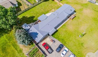 12 Avis St, Absarokee, MT 59001