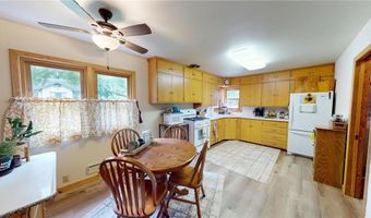 1402 W Clark St, Albert Lea, MN 56007