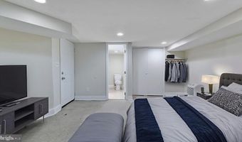 720 GRESHAM Pl NW, Washington, DC 20001