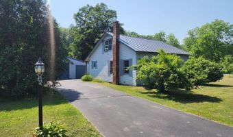 1082 W River Rd, Brattleboro, VT 05301
