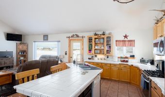 5 MARK Cir, Boulder, WY 82923