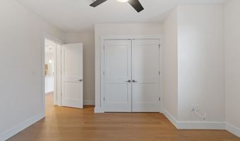 3 Longview Dr 305, Atkinson, NH 03811