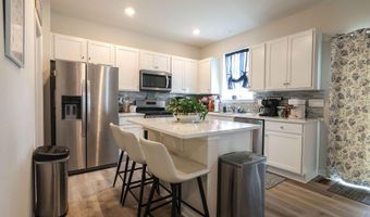 9 Lookout Ave, Barnegat, NJ 08005