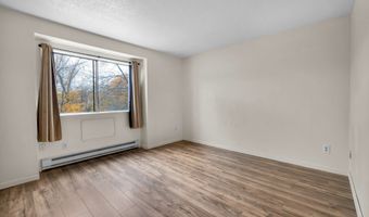 220 Blakeslee St 220, Bristol, CT 06010