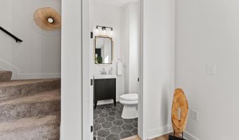 3725 Isabella Ave, Cincinnati, OH 45209
