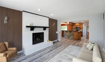 3858 Heritage Oak Dr, Amelia, OH 45102