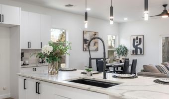 2105 New York Ave SW, Albuquerque, NM 87104