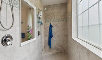 2201 MONTICELLO Ct, Fort Washington, MD 20744