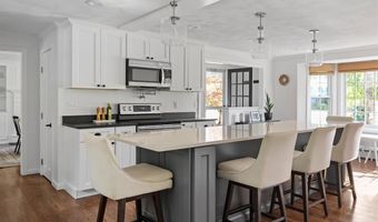 320 Stone Ridge Dr, East Greenwich, RI 02818
