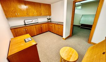 1045 Broadway, Bangor, ME 04401