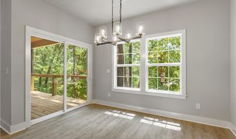 44 Cresswell Dr, Bella Vista, AR 72714
