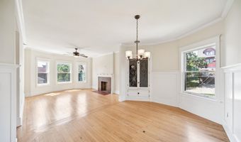 1503 Pleasant St 6, Des Moines, IA 50314
