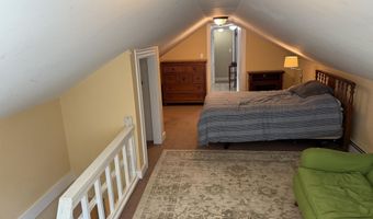 310 Grove St, Bangor, ME 04401