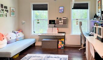 2856 RIDINGTON Rd, Ann Arbor, MI 48105