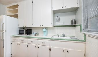 111 GRANDVIEW Pl, Alamo Heights, TX 78209