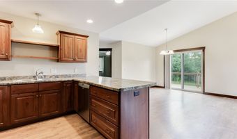2811 Swallowtail Ct, Altoona, WI 54720