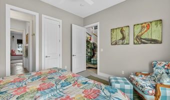 1013 St John Ct, Rockport, TX 78382