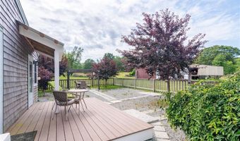473 Klondike Rd, Charlestown, RI 02813