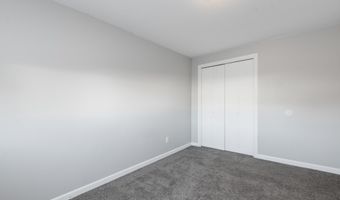 1726 N Black Oak Ct, Andover, KS 67002