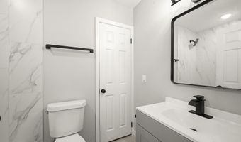 7658 Gov Blanchard Dr, Baton Rouge, LA 70811