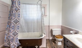 43 Auburn Pl, Alliance, OH 44601