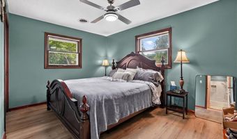 6784 Grandview Dr, Andover, OH 44003