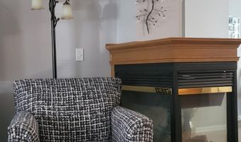 959 W Maumee St 959 W Maumee A, Adrian, MI 49221