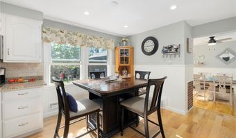 115 Beverly Rd, East Providence, RI 02915