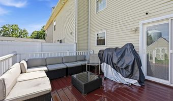 6 SHADOW Ln, Bear, DE 19701