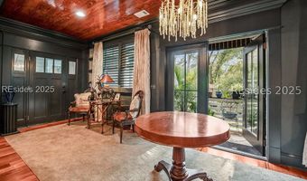 9 Bajala Dr E, Beaufort, SC 29907
