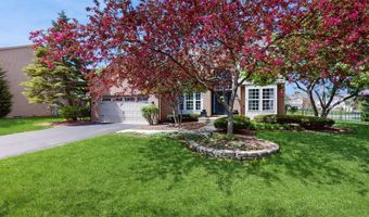 8 GEORGETOWN Ct, Algonquin, IL 60102