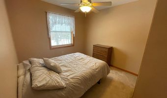 155 Oak Pl, Blakeslee, PA 18610