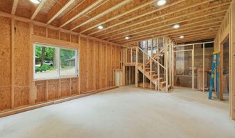 1372 Cramton Ave NE, Ada, MI 49301