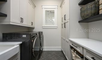 74 Hunting Lodge Rd, Bluffton, SC 29910