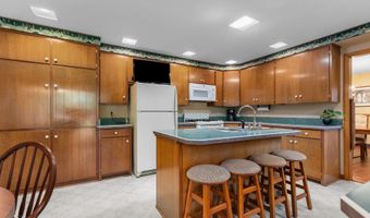 2601 BEECHWOOD Ct, Appleton, WI 54911
