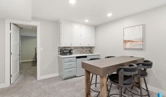425 Kringen Ave, Baltic, SD 57003