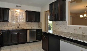 77 HOFFMAN Ave C, Cranston, RI 02920