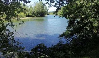 55 Minnow Ln, Alderson, WV 24901