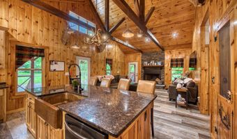 305 Griffin Ln, Allardt, TN 38504
