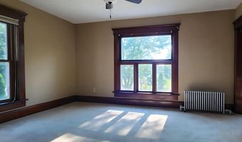 538 N Main St, Ada, OH 45810