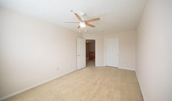 5035 WOODS LINE Dr 18, Aberdeen, MD 21001