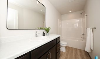 2425 E Caolinn Pl, Brandon, SD 57005