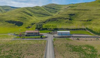11056 Snake River Rd, Asotin, WA 99402