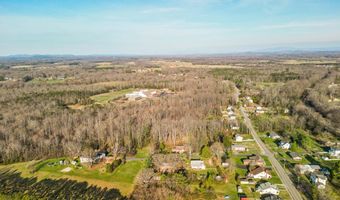 126 Maple St, Appomattox, VA 24522